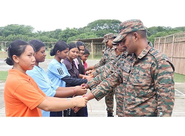 India News | Tripura: Red Shield Gunners Celebrate Raksha Bandhan with School Children