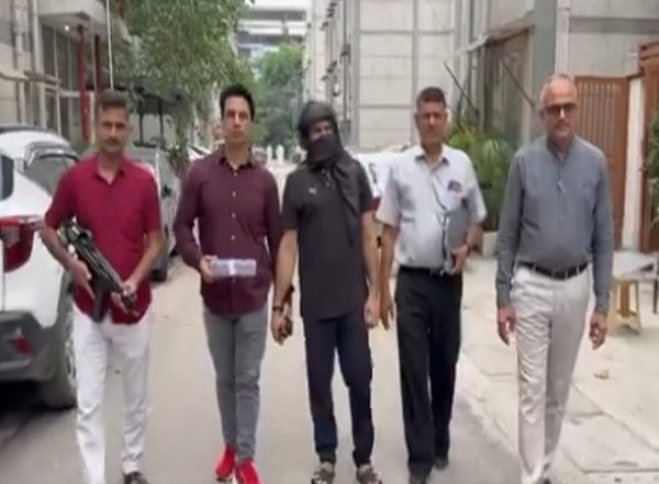 India News | Delhi Police Arrest Nandu Gang Member, Recover Pistol and Cartridges
