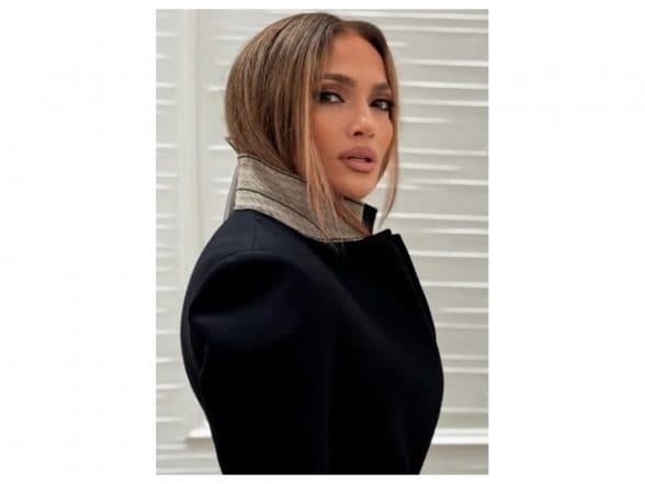 Entertainment News | Jennifer Lopez Denied Entry at Chanel Store in Instanbul; Here's How She Reacted