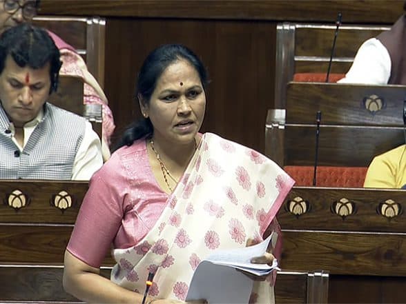 India News | Shobha Karandlaje Urges Karnataka Govt to Preserve Actor Vishnuvardhan's Memorial