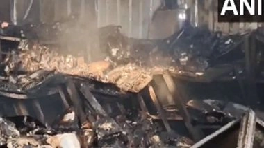 India News | Fire Breaks out at Solar Plate Warehouse in Patna