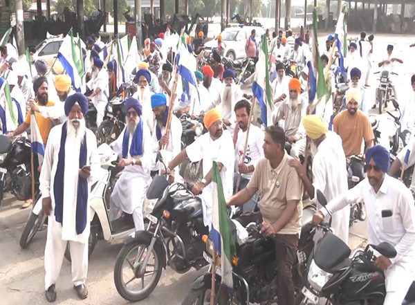 India News | Kisan Mazdoor Sangharsh Committee Holds Bike Rally Against Punjab Land Pooling Policy