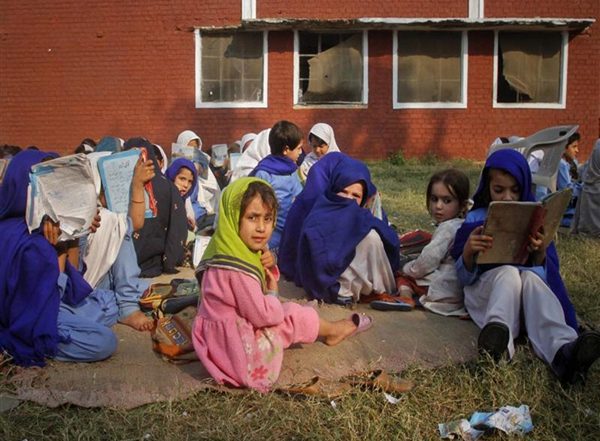 World News | Pakistan: Punjab Govt, Rawalpindi Private Schools Spar over Extended Summer Break