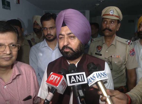 India News | Punjab Revenue Minister Mundian Hands over Appointment Letters to 504 Patwaris