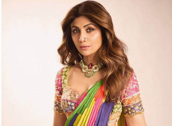 Entertainment News | Shilpa Shetty Celebrates 25 Years of Dhadkan with 'meetha'