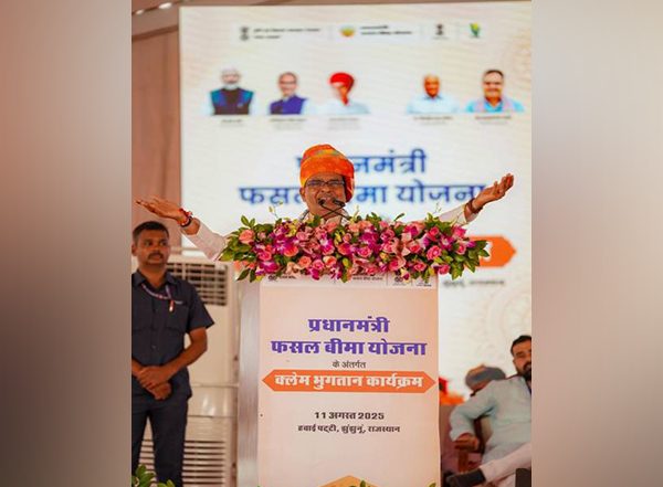 India News | Union Minister Shivraj Singh Chouhan Transfers Crop Insurance Payouts Worth Rs 3,900 Crore to 35 Lakh Farmers
