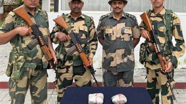 India News | Punjab: BSF Foils Cross-border Smuggling Attempt, Recovers Three Packets of Heroin