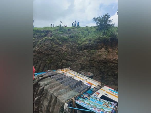 India News | Maharashtra: Death Toll Rises to 10 in Pimpri-Chinchwad Accident