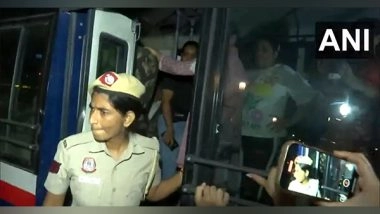 India News | Police Detain Protestors Opposing SC Order to Relocate Stray Dogs in Delhi-NCR