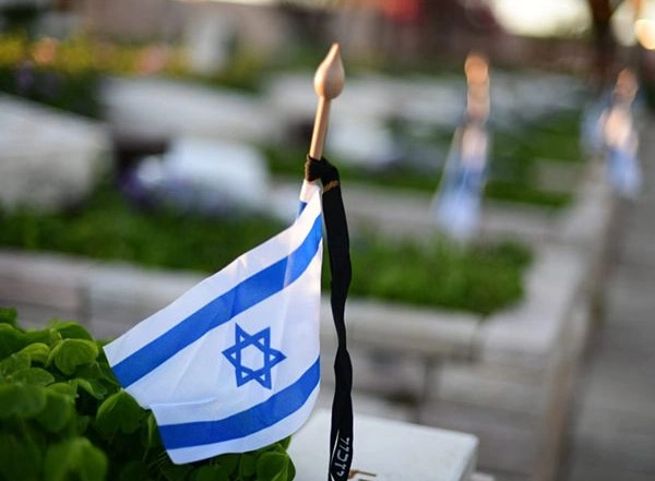 World News | Israelis Waned to Avoid Outdoors for a Few Days