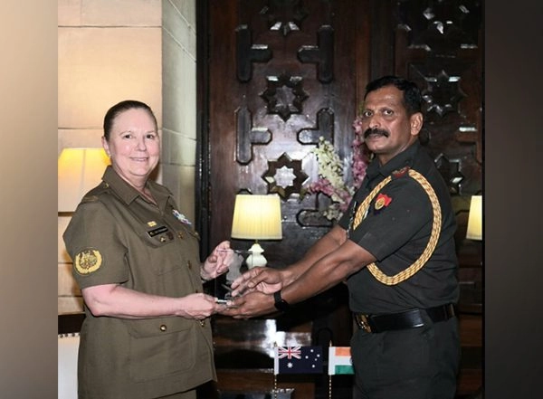 India News | Indian Subedar Major, Australian Regimental Sergeant Major Discuss Junior Leadership, Troop Challenges