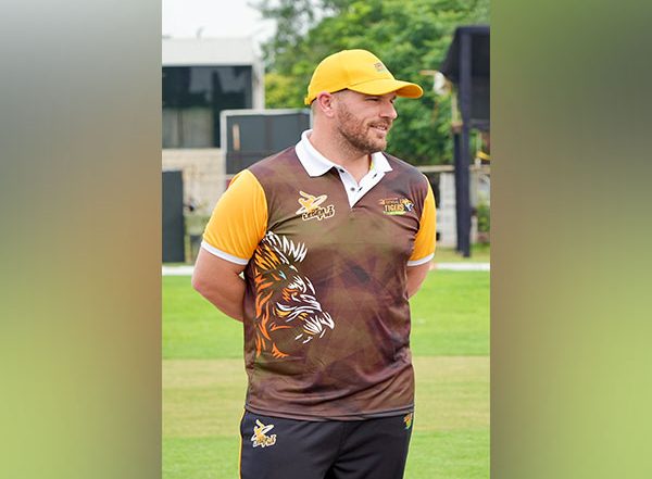 Sports News | 'It as an Amazing Experience', Says Aaron Finch on Playing with Tennis Ball as LEGEN-Z T10 League Gets Underway