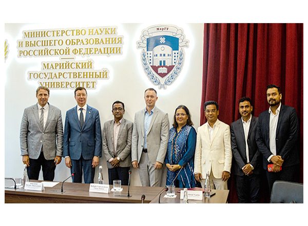 Business News | Mari State University and Max Healthcare Sign Strategic MoU to Enhance Medical Education and India-Russia Collaboration