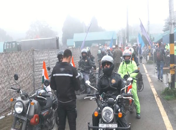 India News | Indian Army's Surya Spiti Bike Rally Flagged off from Shimla: 78 Riders to Cover 800 Km for Independence Day Celebration
