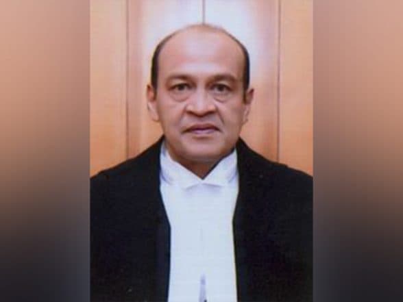 India News | Judge Yashwant Varma Faces Impeachment Motion over Alleged Cash Haul: Lok Sabha Sets in Motion Removal Process