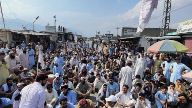 World News | Shisper Glacier Flood Devastates PoGB, Blocks Karakoram Highway and Isolates Communities