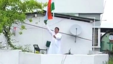 India News | Tripura CM Hoists Tricolour at His Residence as a Part of 'Har Ghar Tiranga' Campaign