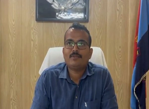 India News | Uttarakhand Police Stop Pilgrims at Sonprayag Due to Heavy Rainfall Warnings, Halt Kedarnath Yatra for 3 Days