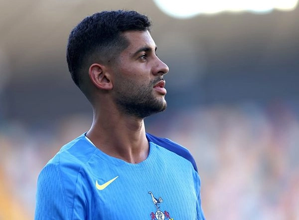 Sports News | Cristian Romero Named Tottenham's New Captain by Head Coach Thomas Frank