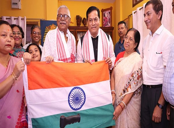 India News | Union Minister Sarbananda Sonowal Launches 'Har Ghar Tiranga' Campaign in Dibrugarh