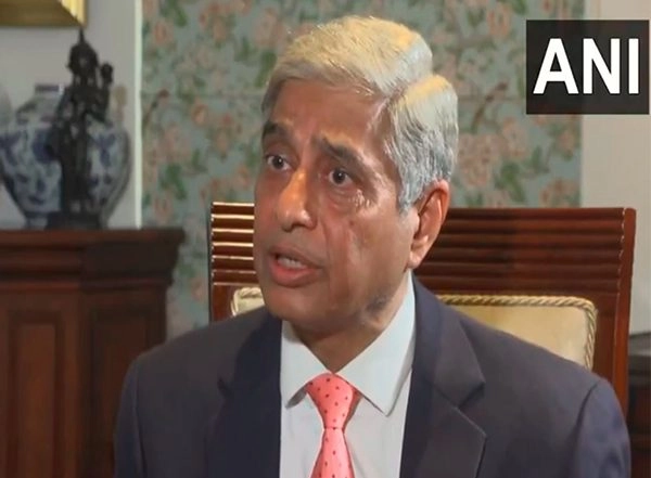 World News | If You Cave in to a Bully, the Bully Will Increase His Demands: Former Diplomat on India-US Tariff Row