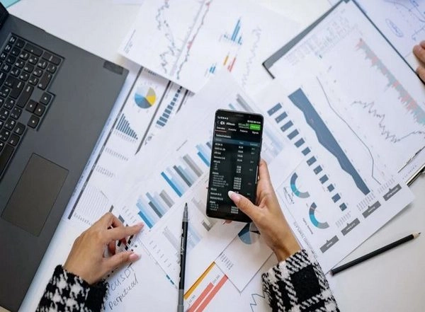 Business News | The Smart Economy: Opinion Trading and India's New Skill Wave - A User's Experience