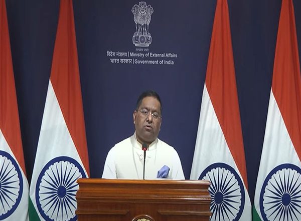 World News | India Continues to Call for Ceasefire, Unconditional Release of All Hostages in Gaza: MEA