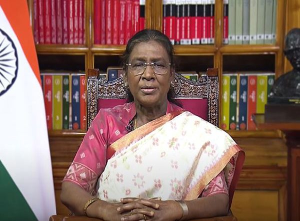 Business News | With 6.5 Pc GDP Growth in Last Fiscal, India Fastest Growing Among Major World Economies: President Murmu