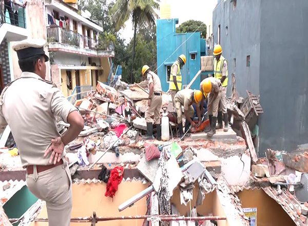 India News | Bengaluru: 1 Killed, 9 Injured After Suspected Cylinder Blast in Wilson Garden