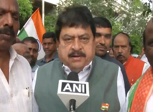India News | Tricolour Hoisted at Nearly 14 Lakh Houses in Telangana: Ramchander Rao