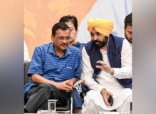 India News | Punjab CM Bhagwant Mann Wishes AAP Convenor Arvind Kejriwal on His Birthday