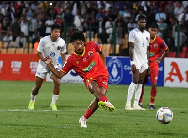 Sports News | Durand Cup: Shillong Lajong FC Overcome Indian Navy FT for Their Second Straight Semi-final