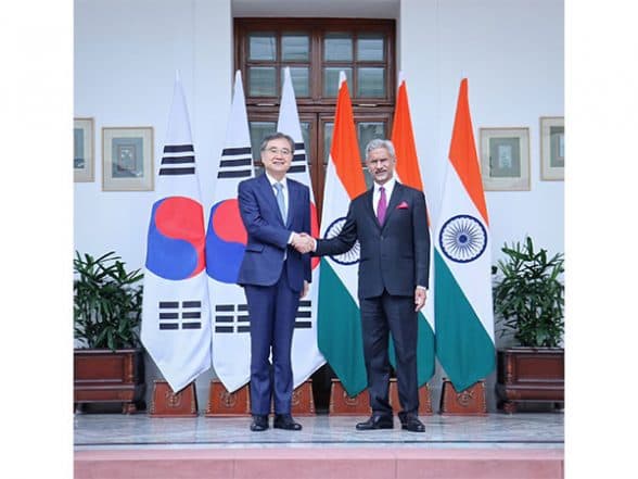 World News | EAM Jaishankar Meets New South Korean FM, Vows Deeper Cooperation