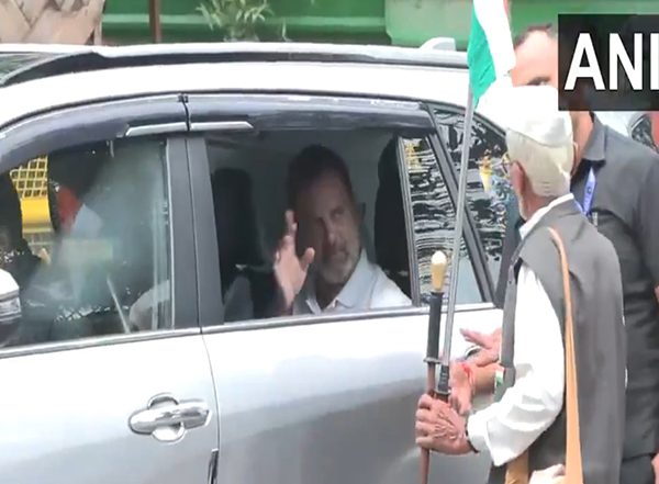 India News | Rahul Gandhi Leaves for Bihar to Launch Congress' 'Voter Adhikar Yatra' from Sasaram