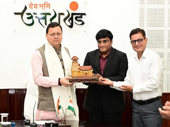 India News | Uttarakhand CM Transfers Financial Assistance Through DBT to Construction Workers, Dependents