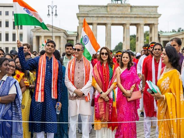 World News | Indian Embassy in Germany Organises 'Bharat Parade' to Mark 79th Independence Day