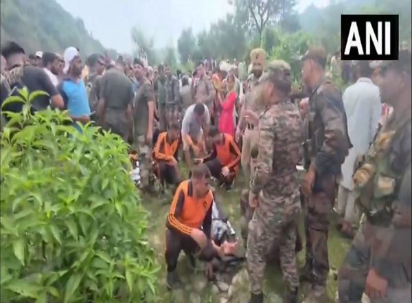 India News |  J-K: Army, Administration, Police Launch Swift Rescue and Relief Op After Cloudburst in Kathua