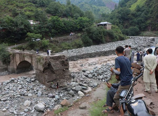World News | 657 Killed, 929 Injured in Rain-related Incidents Across Pakistan Since June 26