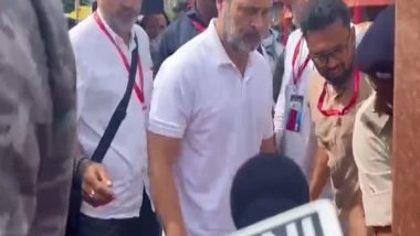 India News | Rahul Gandhi Reaches Bihar's Aurangabad for Second Day of Voter Adhikar Yatra