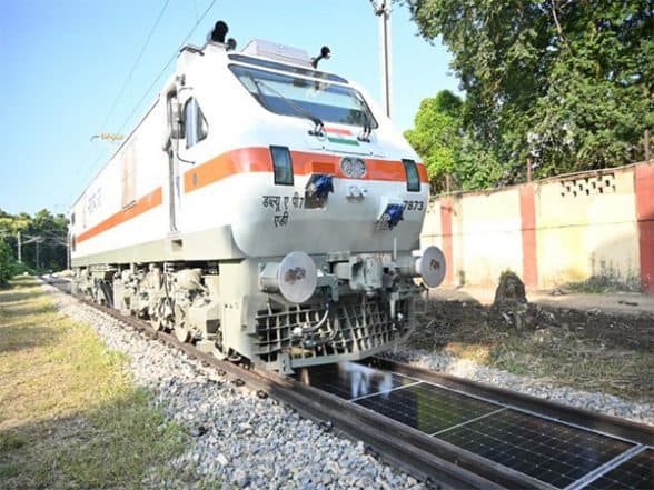 India News | Indian Railways Commissions First Removable Solar Panel System Between Tracks