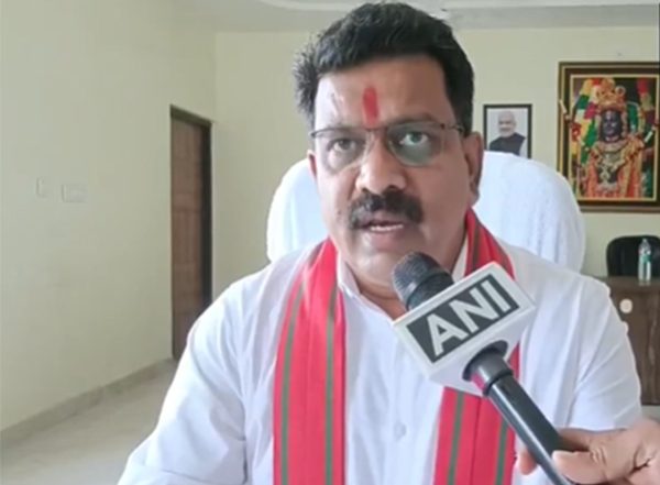 India News | Chhattisgarh Dy CM Vijay Sharma Condoles the Death of Jawan in IED Blast