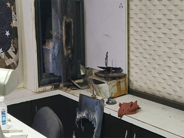 India News | Gujarat: 70 Thousand Carats of Diamonds Worth Rs 25 Crore Stolen from Surat Factory