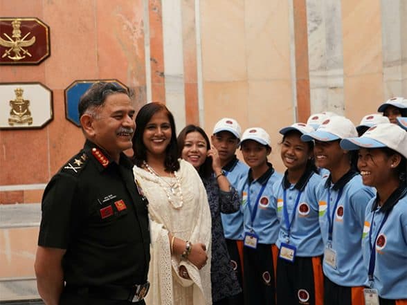 India News | COAS Gen Upendra Dwivedi Interacts with Tribal Students During 'Dweep Se Delhi' Tour in Andaman Islands