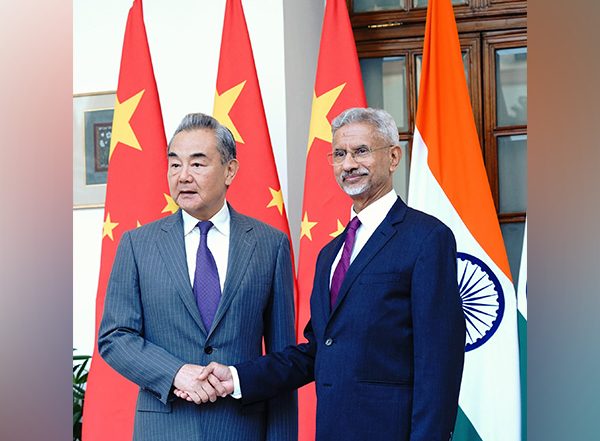World News | Jaishankar Raises Concerns with Chinese Foreign Minister over China's Mega Dam Construction on Brahmaputra River