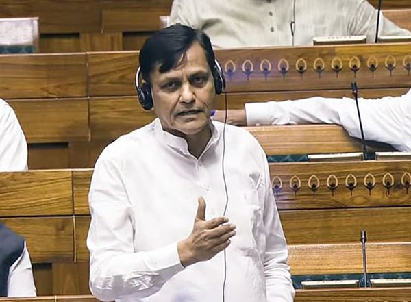 India News | 1647.6 Km out of 2216.7 Km Covered by Fence on India-Bangladesh Border in WB: Nityanand Rai Informs Rajya Sabha