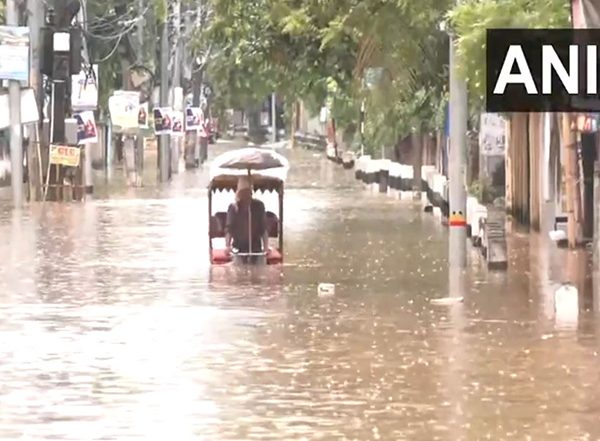 World News | Death Toll Rises to 17 Due to Heavy Monsoon Rains in Karachi