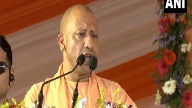 India News | UP CM Yogi Adityanath Pays Tribute to Former CM Kalyan Singh