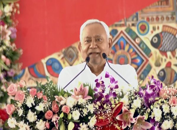 India News | One Crore Youth Will Be Given Jobs if Voted to Power: Bihar CM Nitish Kumar in Gaya Ji