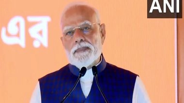 India News | Vote for Us and Infiltrators Will Run Away: PM Modi Slams TMC, Cong for Appeasement Politics