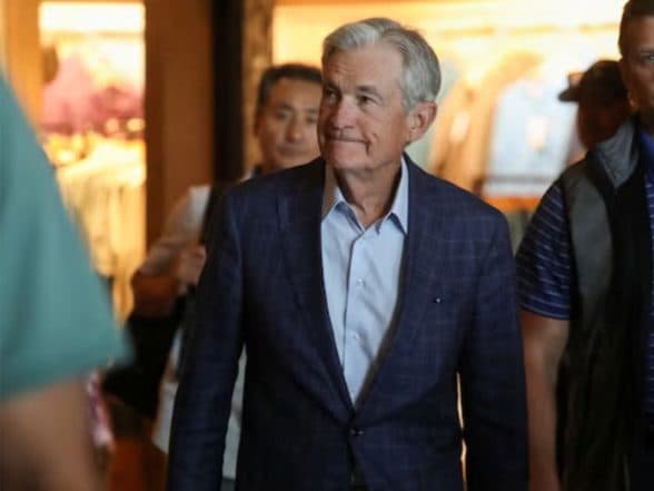 World News | US Federal Reserve Hints at Potential Tax Cuts Amid Shaky Job Market